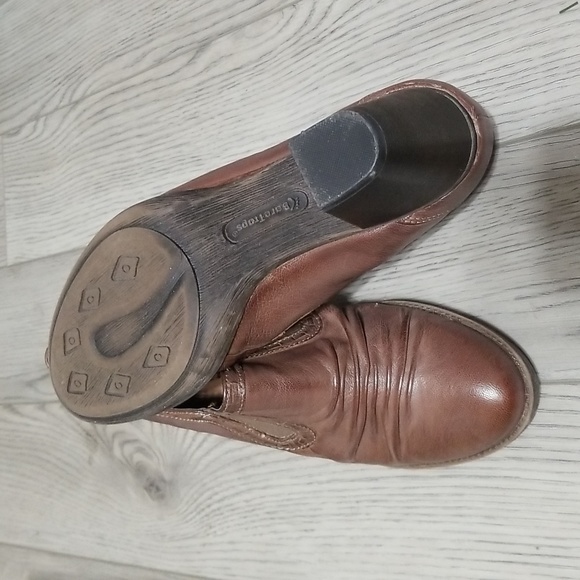 Bare Traps brown booties - Picture 2 of 4